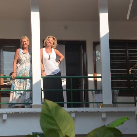 Arya Homestay Bougain Villa ゴカルナ エクステリア 写真